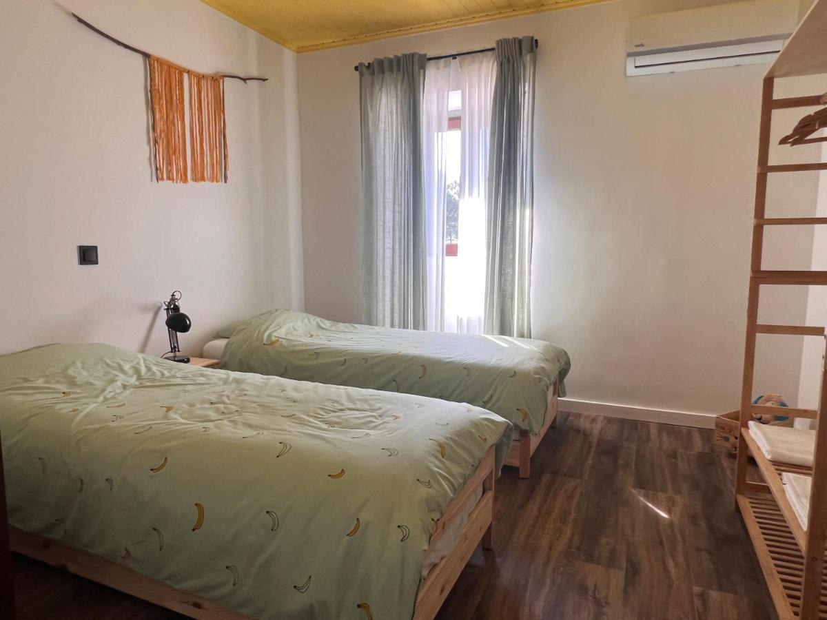 Casa Bizarra Villa Castanheira de Pera Eksteriør billede